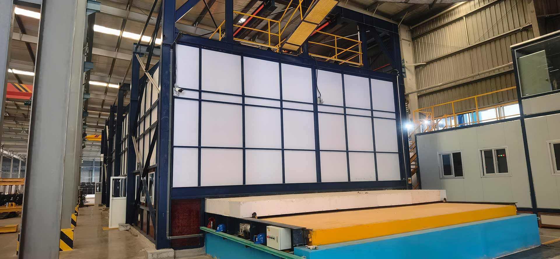 專業(yè)綜合熱鍍鋅生產(chǎn)線供應(yīng)商 - 河北安諾提供：設(shè)計(jì)，制造，安裝，委托，培訓(xùn)。